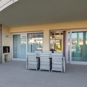  Apartment Blue Laguna