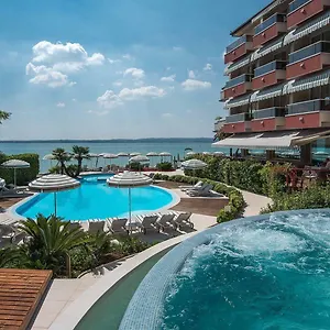 מלון Continental Wellness & Spa, סירמיונה