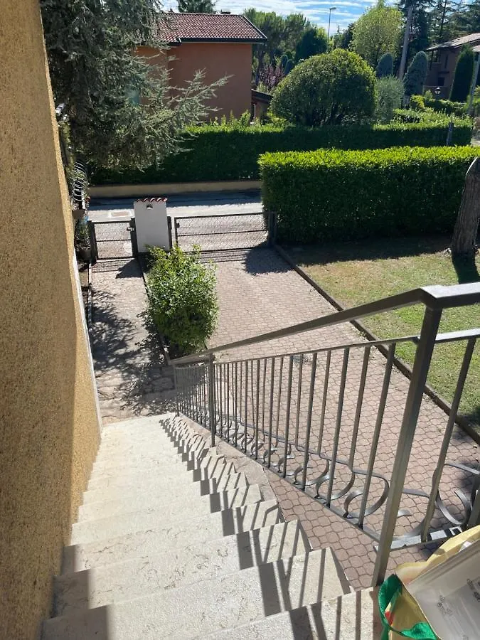 Sunflower Apartament Apartman Sirmione Olaszország